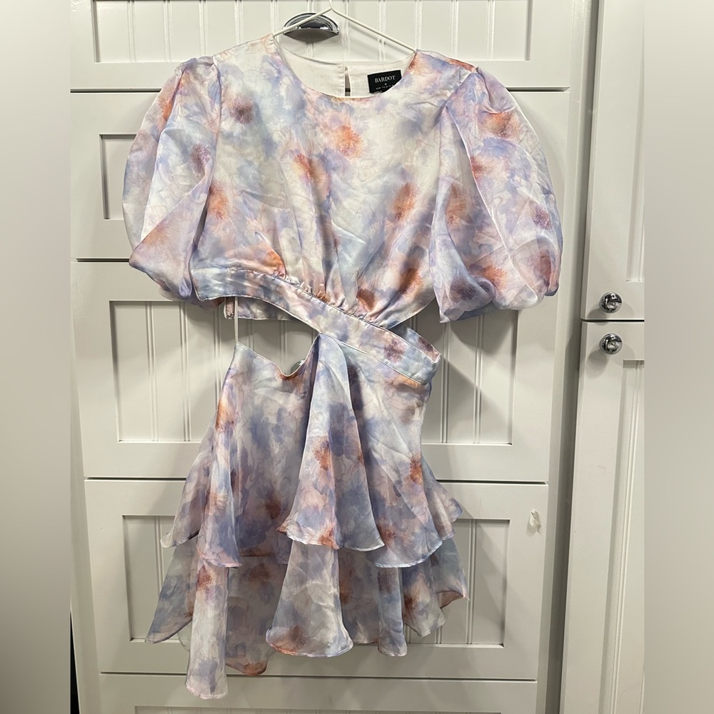 Bardot dreamy chiffon dress - Picture 2 of 4
